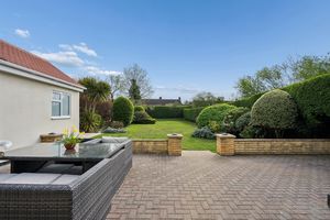 Photo 15- click for photo gallery